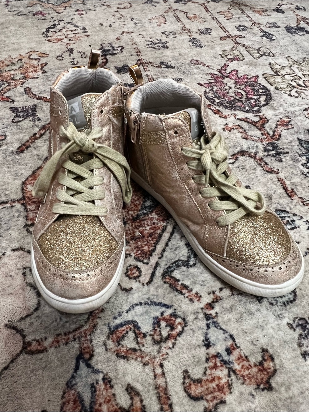 Kids Glitter High-Top Sneakers in Gold